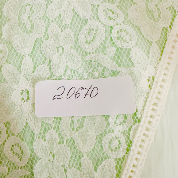 Oddy Women’s Lace Mint Cream Mini Dress‎ Size M Sleeveless - Picture 9 of 9